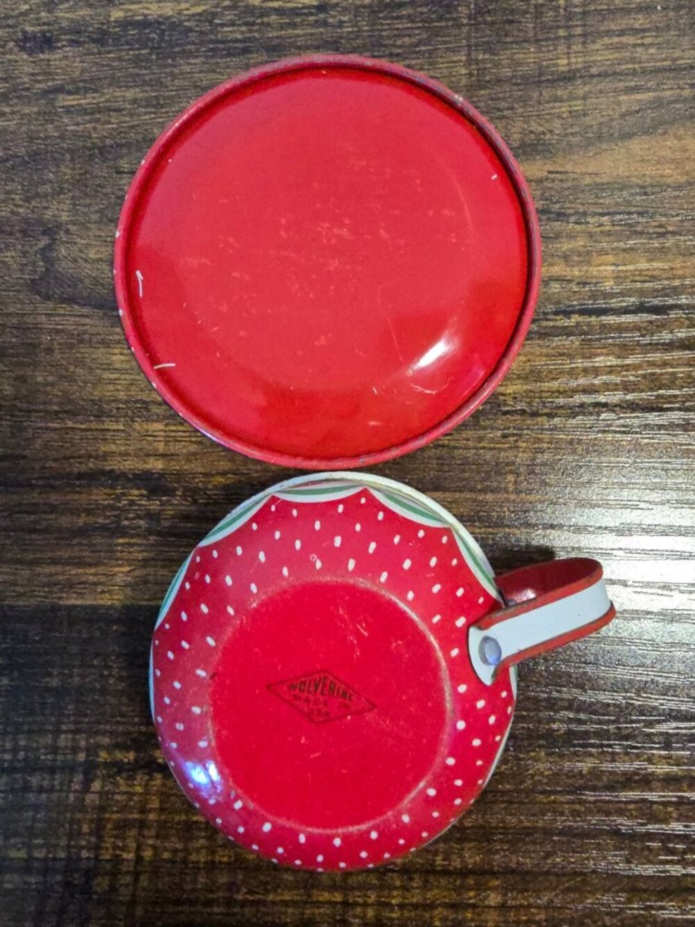 Vintage 1950s Wolverine Strawberry Toy Tea Tin Canister Set 13 pc set READ - Picture 8 of 16